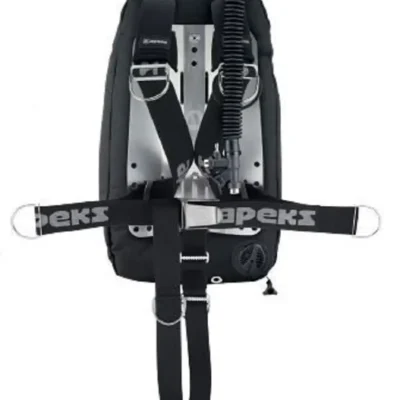 Sett, Apeks WTX + D40 WTX D40 KIT - for Single cylinder Whether a seasoned technical diver or someone looking to take their diving to the next level, the WTX-D30/D40 and deluxe harness package is fully assembled.